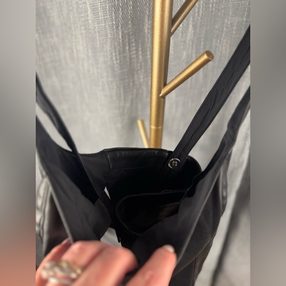 Abercrombie & Fitch Black Convertible faux leather Fitted Bustier Tank medium - Picture 6 of 11